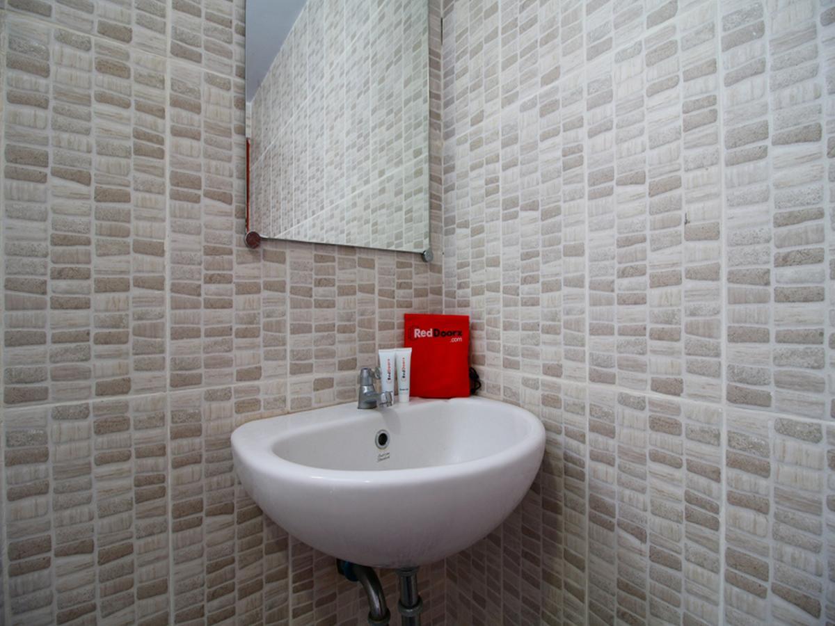 Reddoorz Near Pelabuhan Hotel 3*